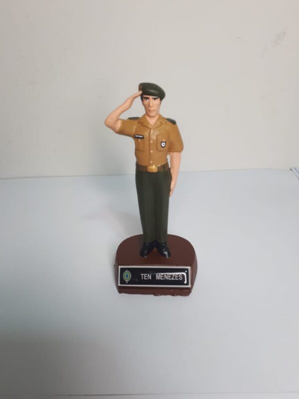 Boneco(a) Militar